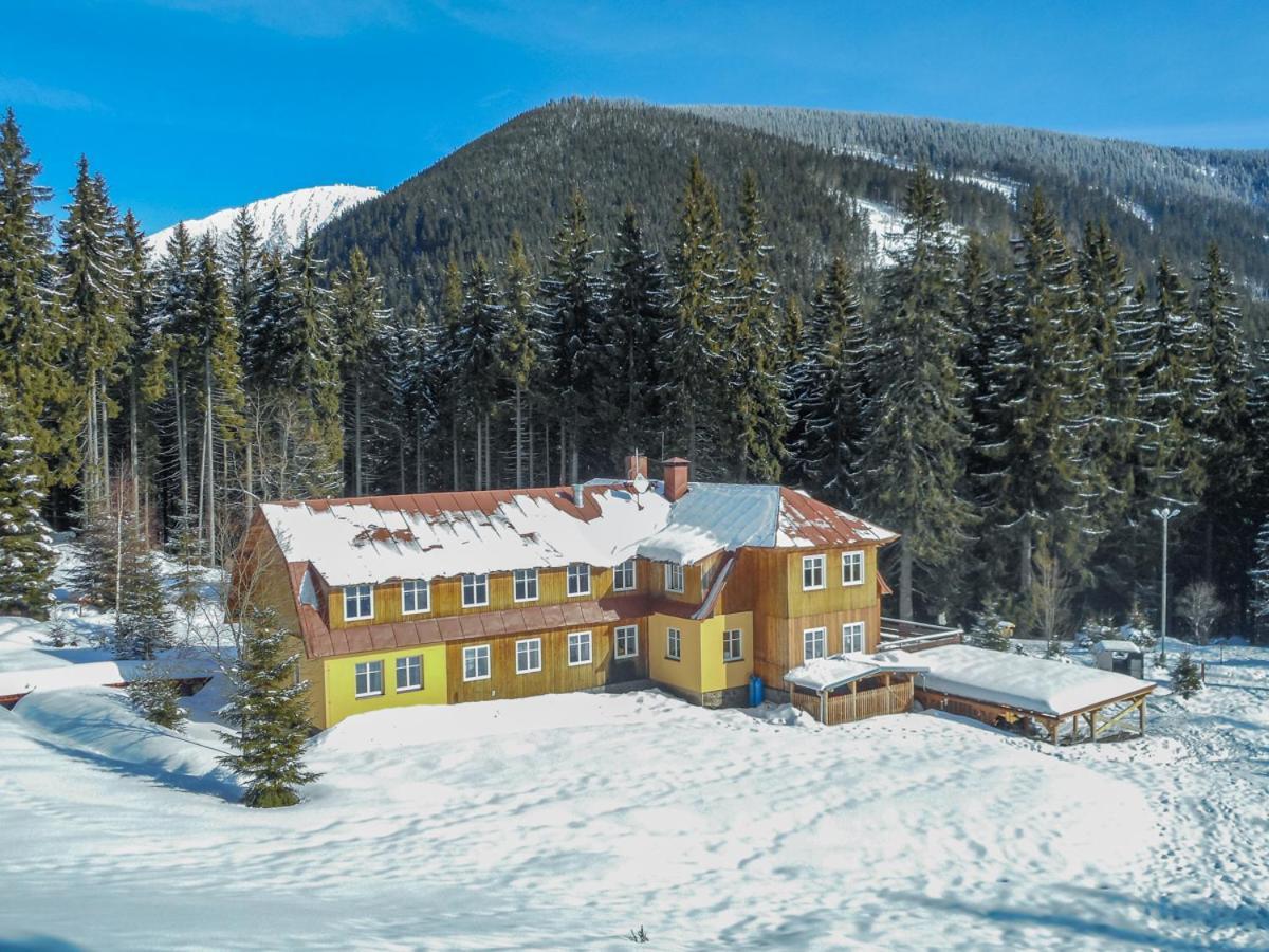 Horska Chata Milire Pec pod Snezkou Exterior photo